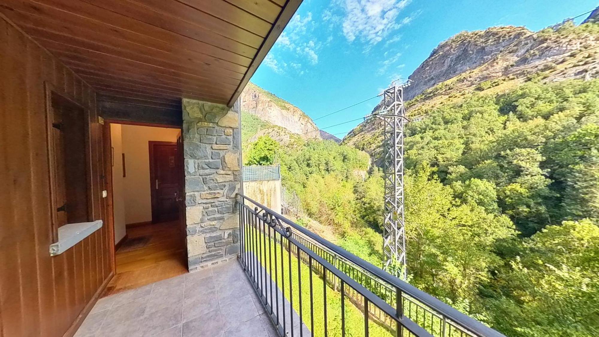 El Llano UNO - Los Altos de Escarrilla - tucasaenlospirineos Exterior foto
